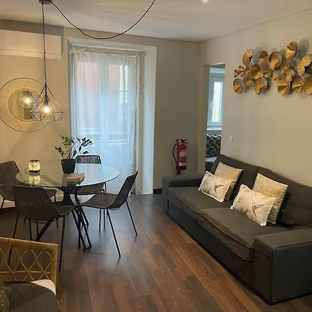 Alfama Fado No Coracao De * Lisboa